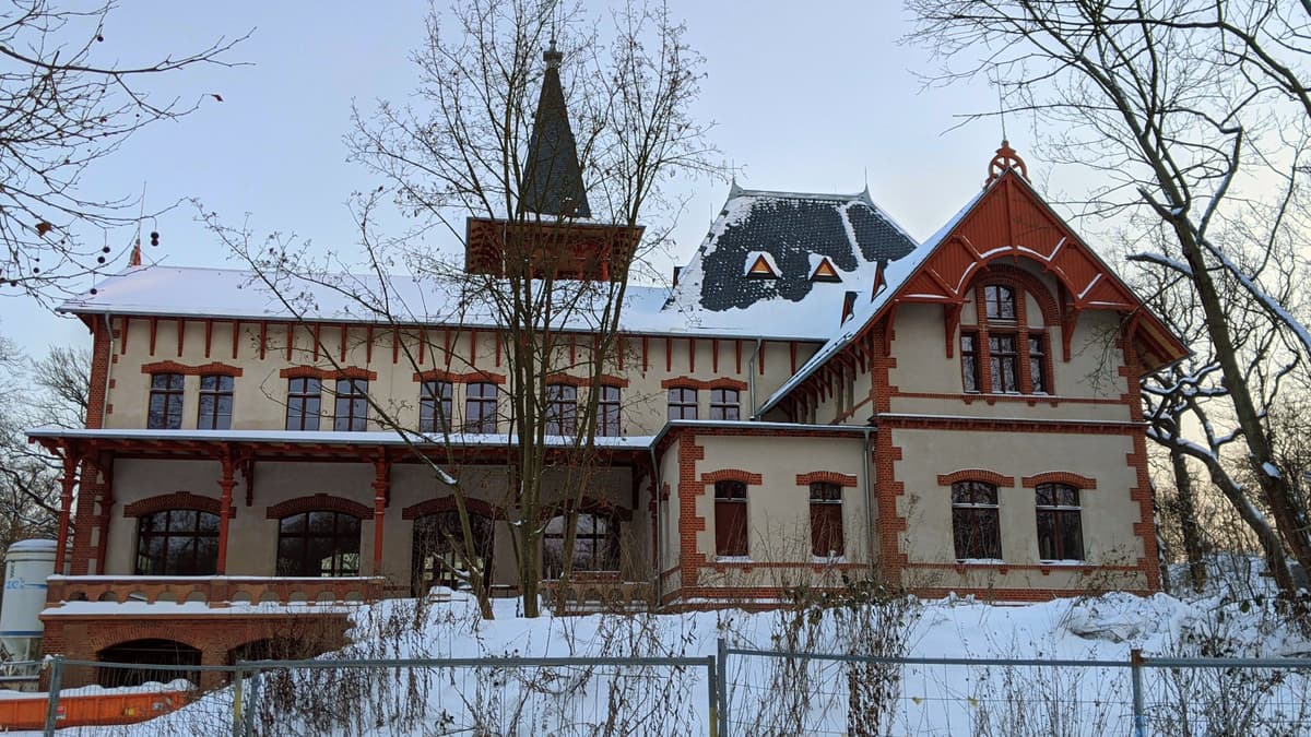 Rückseite im Winter
