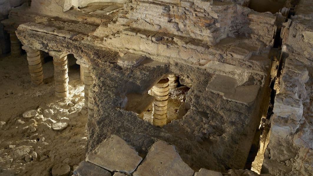 Hypocaustum und Wanne des Heißbades
