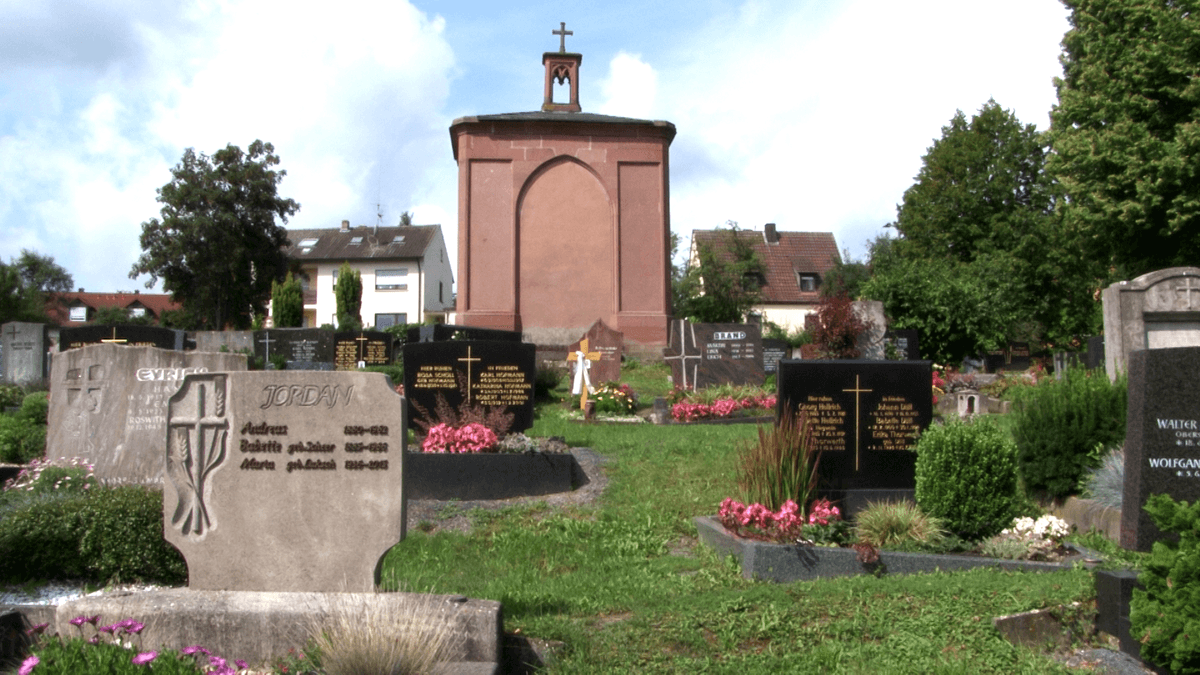Mausoleum der Adelsfamilie von Wolfskeel, Rückseite