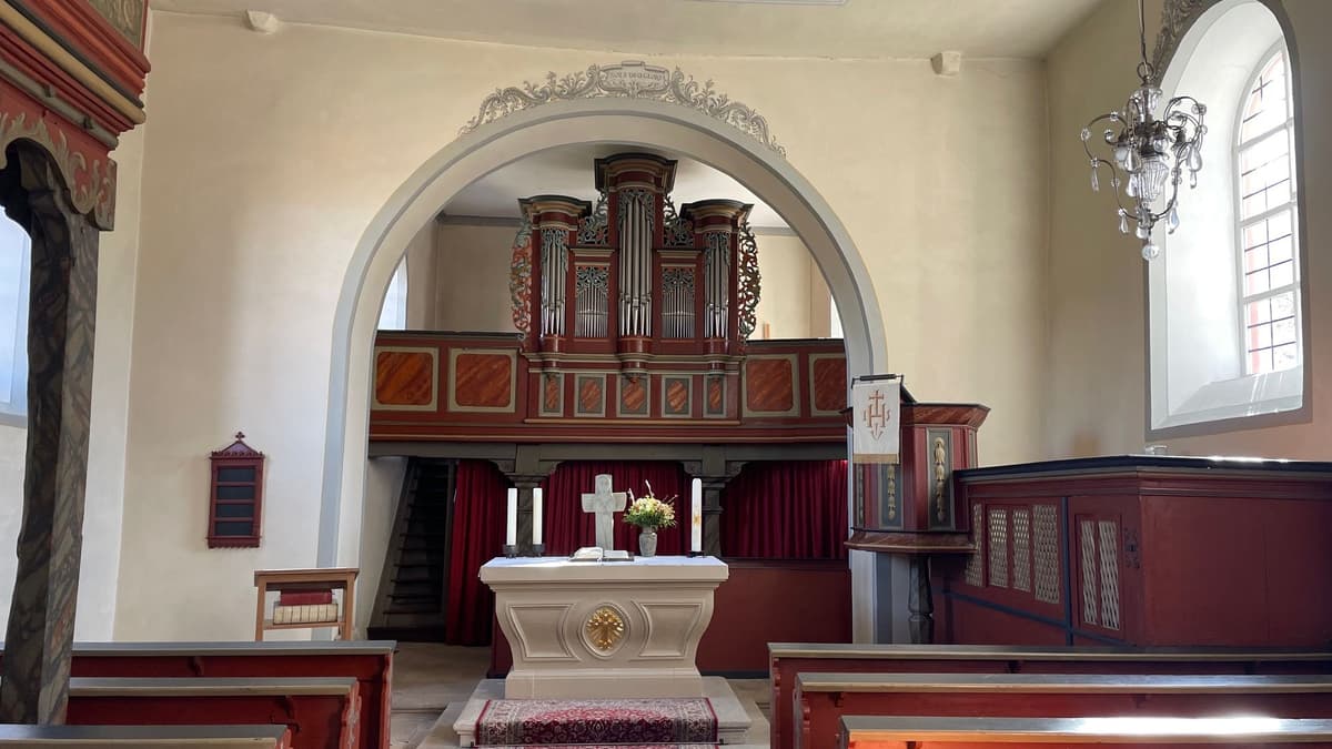 Innenraum der Evangelischen Kirche Ensheim
