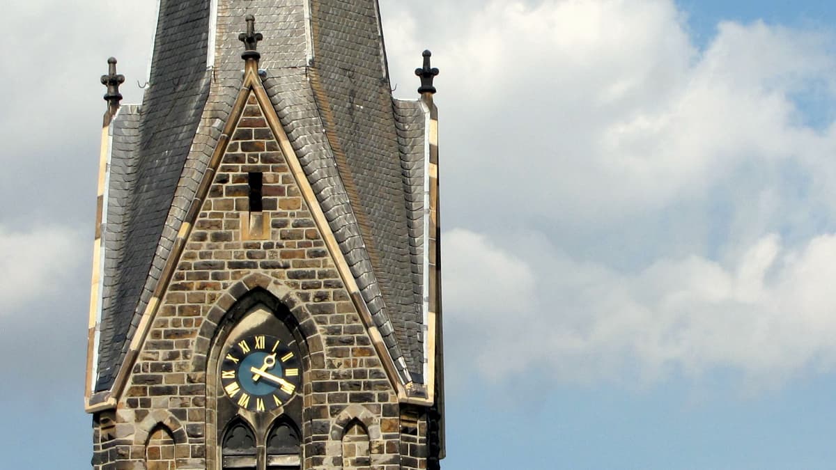 Lutherkirche Dahlhausen Turmuhr
