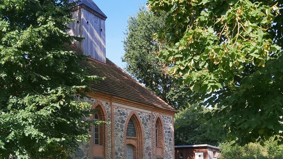 Kirche Darsikow