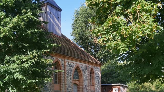 Kirche Darsikow