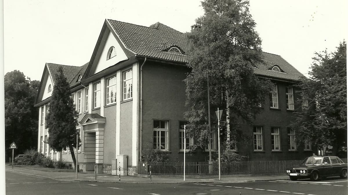 Bürgerhaus Grone ca. 1970, damals Grundschule