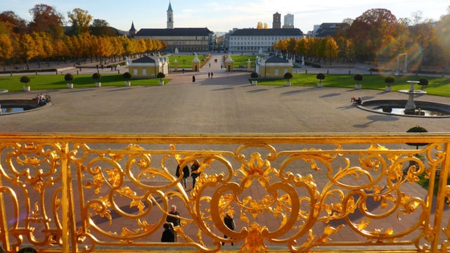 Der Karlsruher Schlossplatz