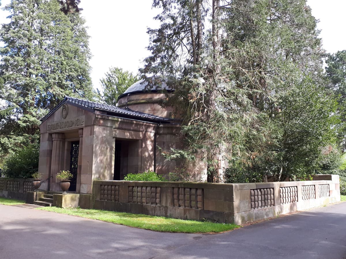 Mausoleum Familie Leopold Peill