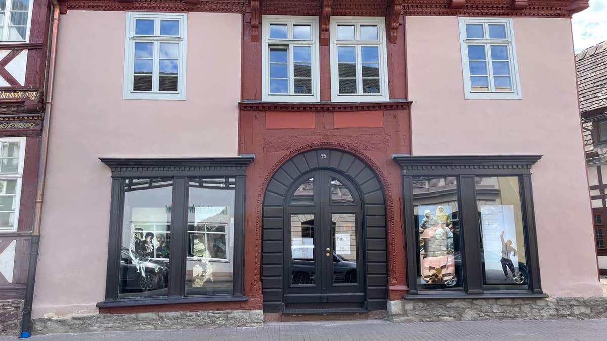 Fassade Westerbachstr. 33