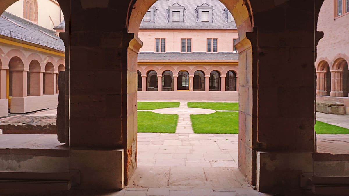 Kreuzinnenhof
