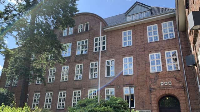 Helene-Lange-Gymnasium
