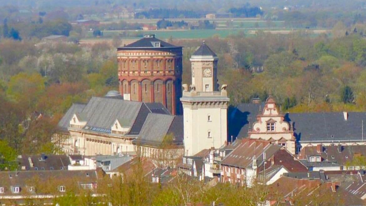 Wasserturm an der Gutenbergstraße 1990