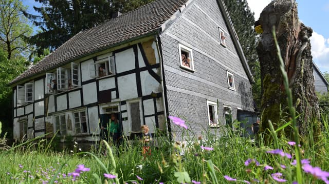Bergisches (teilverschiefertes) Fachwerkhaus