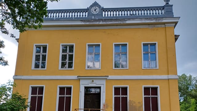 Schloss und Schlosspark Golßen