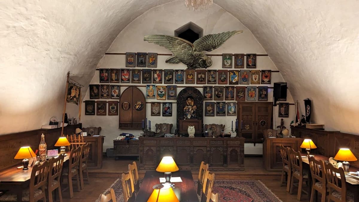 Schlaraffenburg im Steinwerk, Innenraum