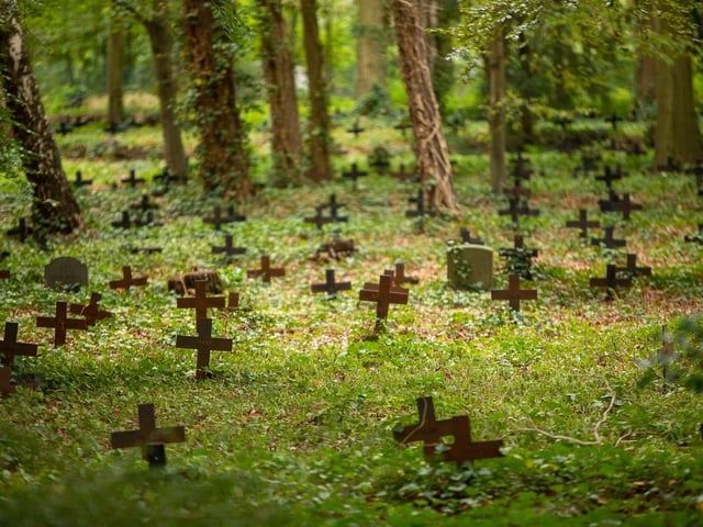 LWL-Klinik: Historischer Klinikfriedhof