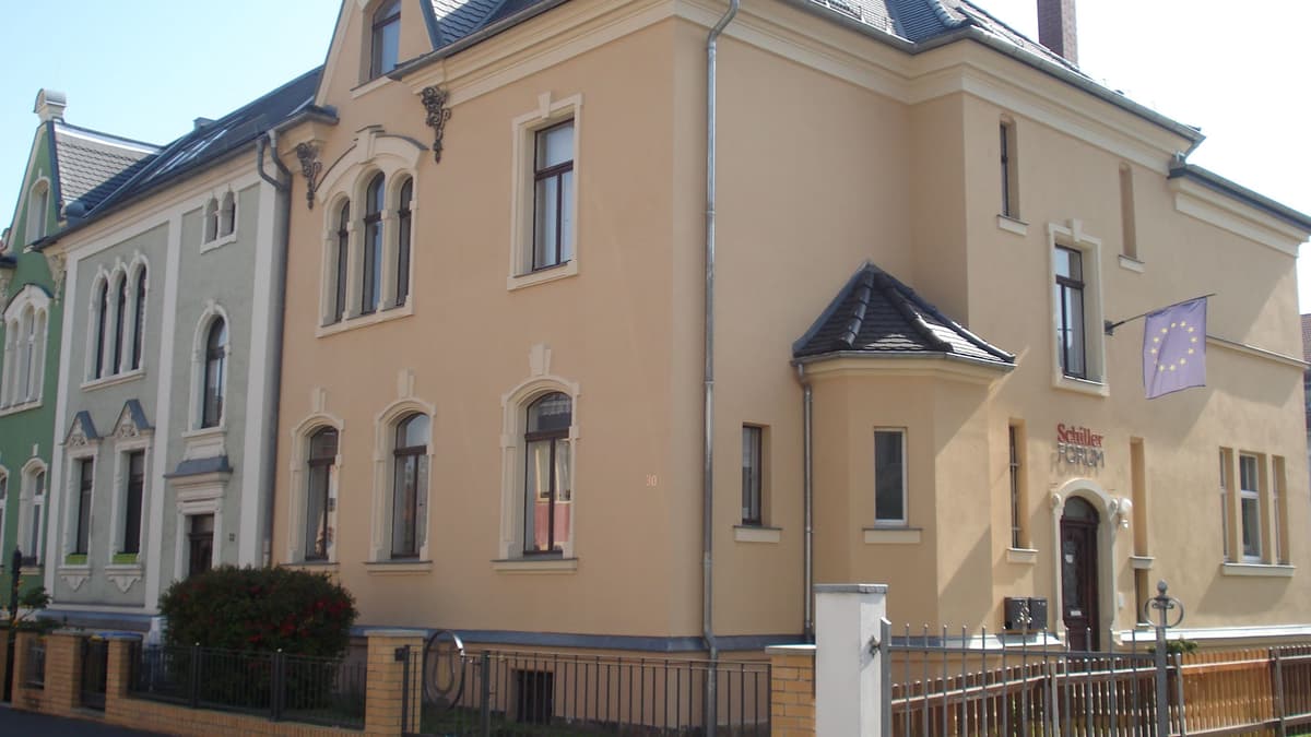 Fassade_Schiller-Forum