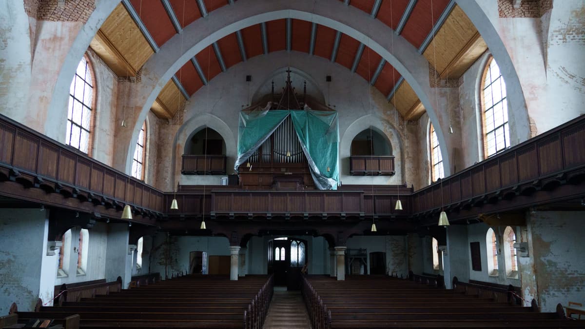 Rückwärtige Ansicht Kirchenschiff