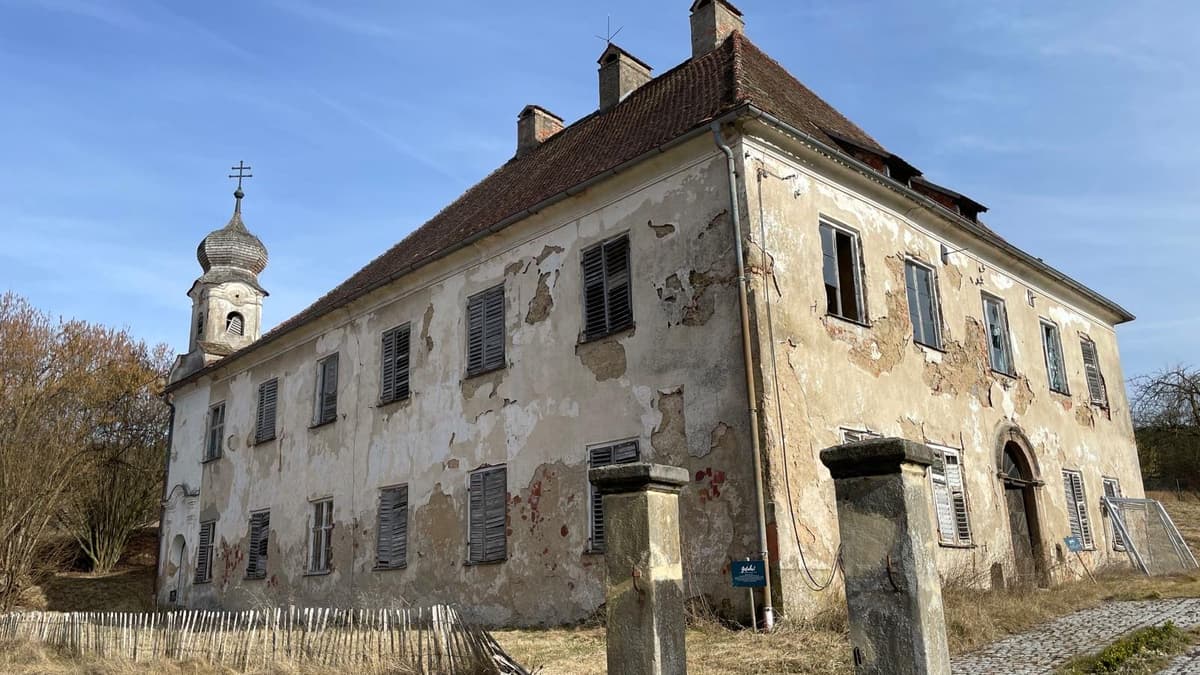 Schloss Gut Hötzing