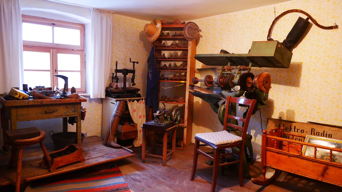 Reithnerhaus Deuerling – Schusterwerkstatt