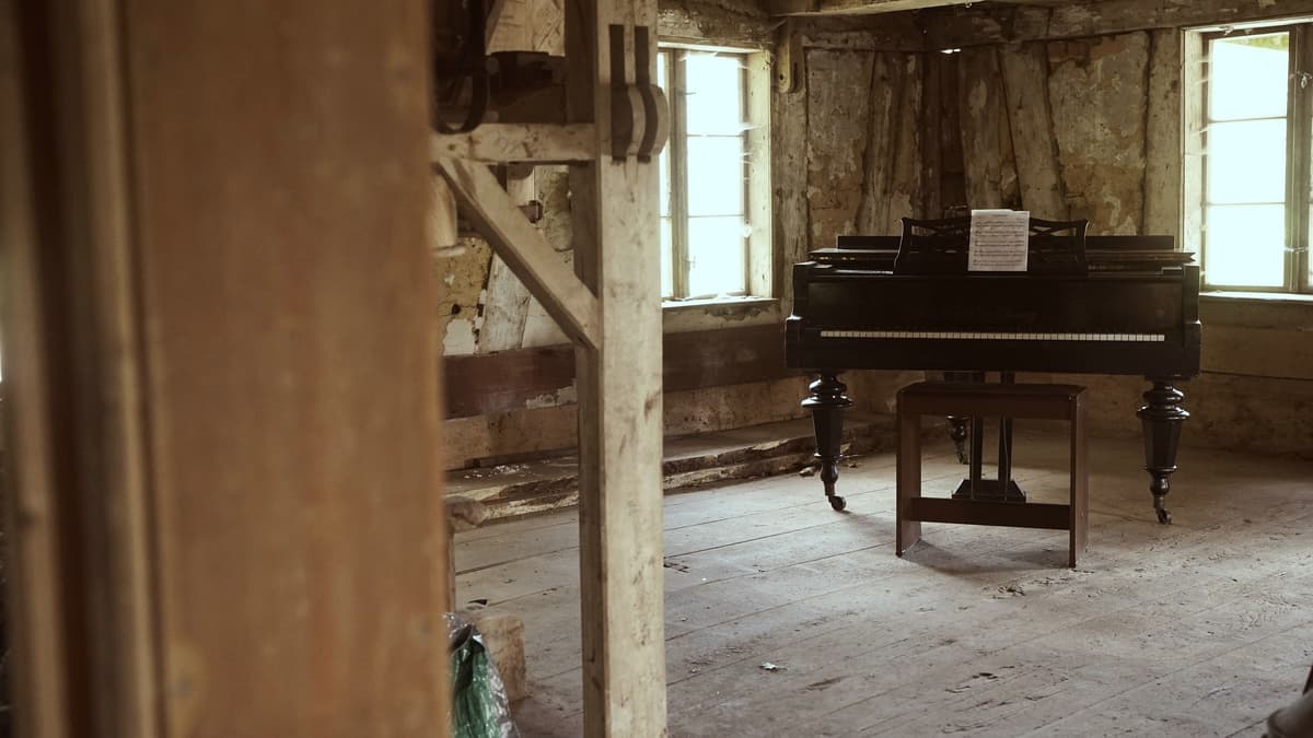 Historischer Flügel im Eingangsbereich