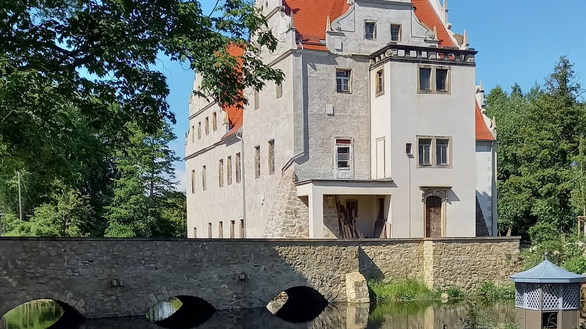 Wasserschloß Oberau, Sanierungszustand 2025