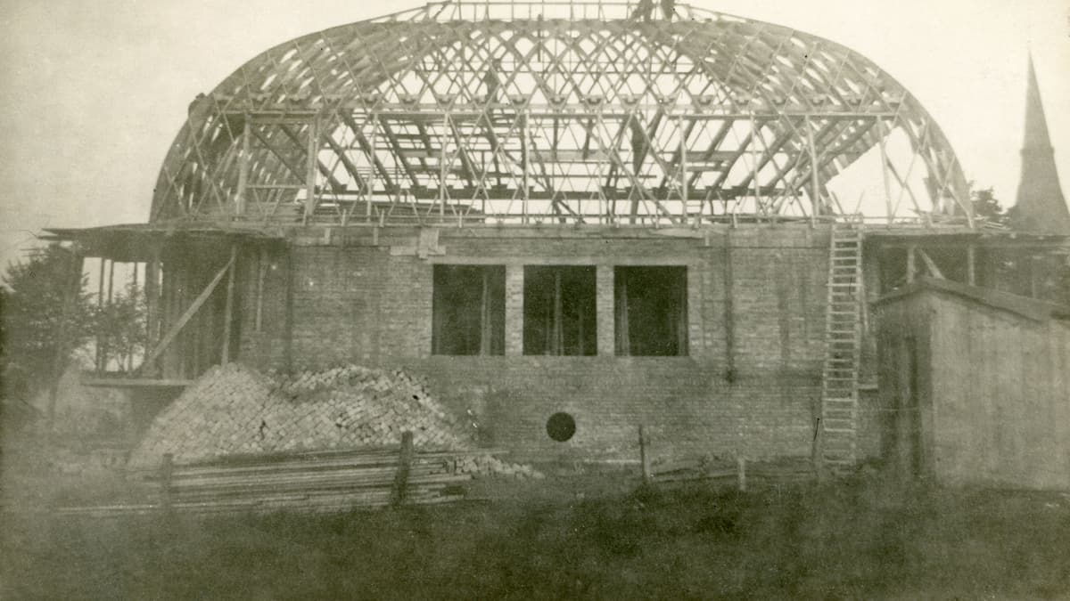 Während der Bauzeit 1925