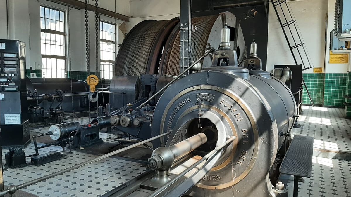 Dampffördermaschine