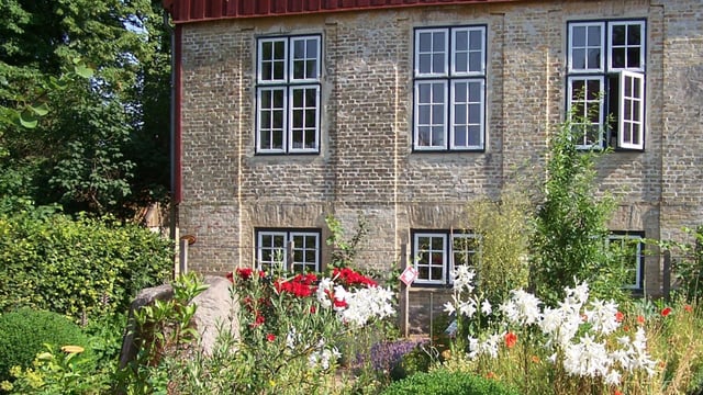 Bibelzentrum St.-Johannis-Kloster mit Bibelgarten