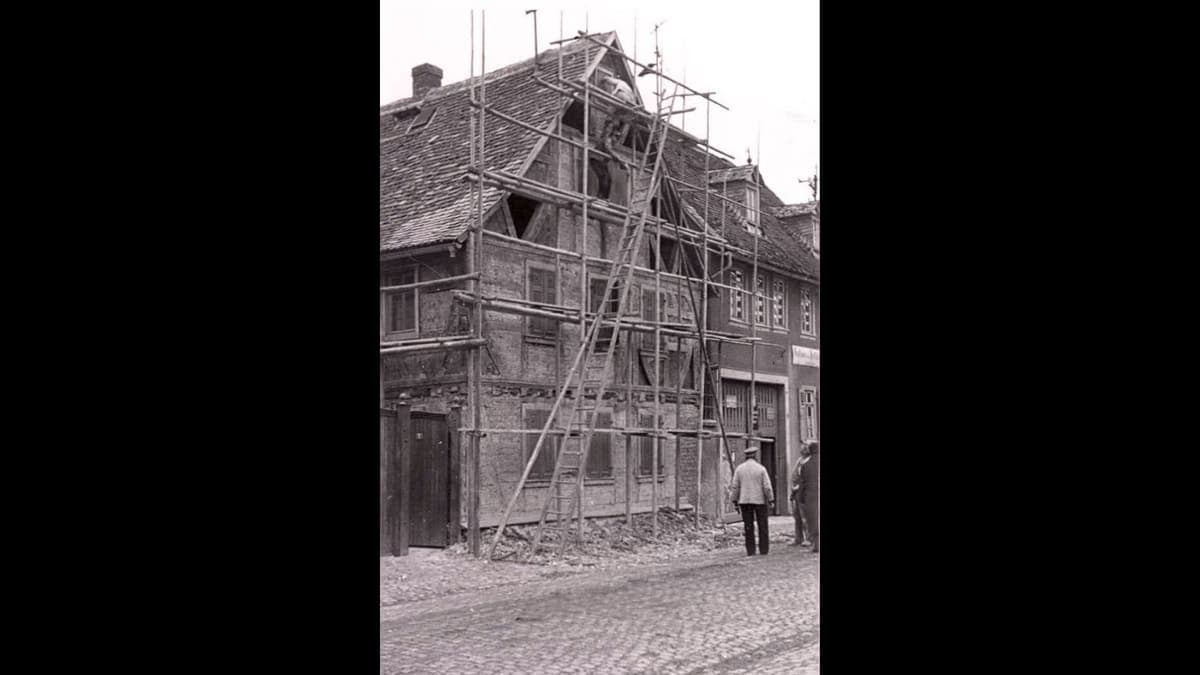 Restauration_Wilhelm Leuschner Platz 3