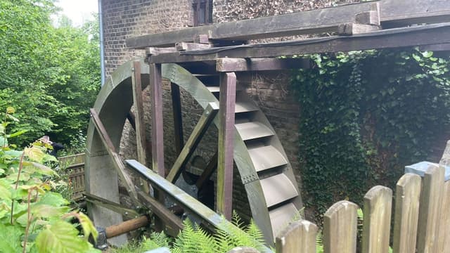 Holzlarer Mühle