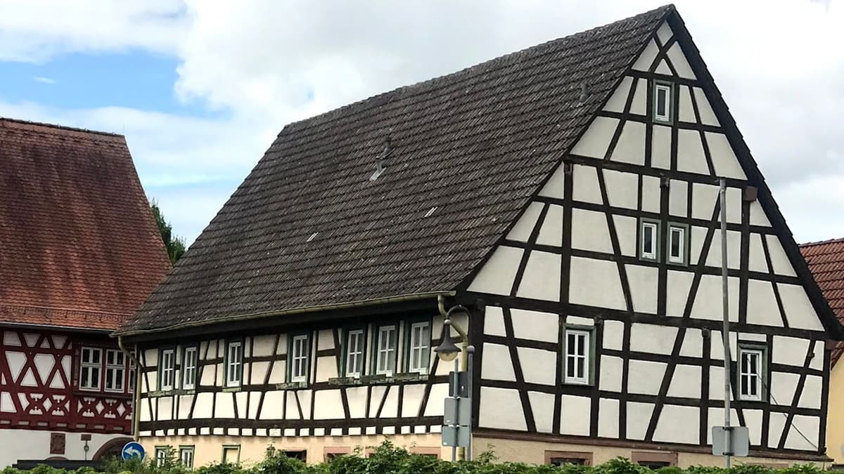Ansicht der Obergasse von Nordosten