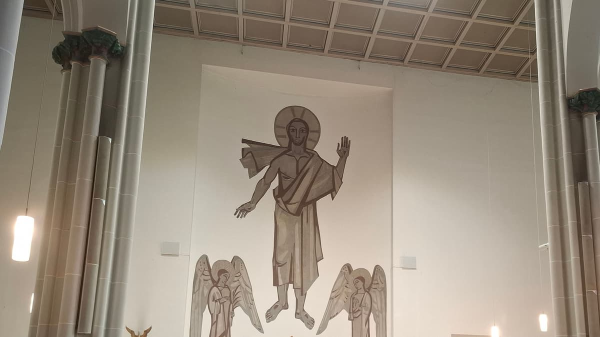 Christusbild im Altar Raum