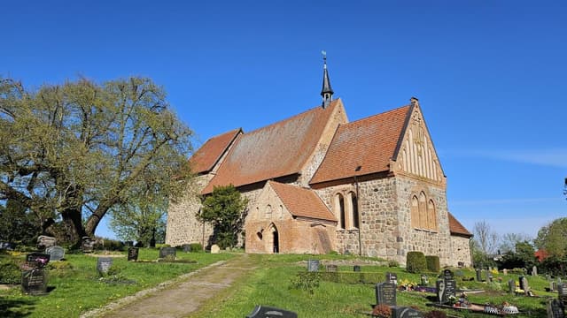 Dorfkirche Petschow