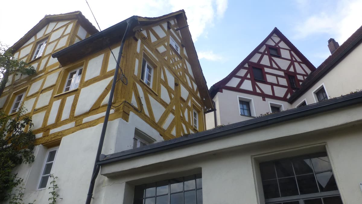 Kräußelhaus mit Werkstatt
