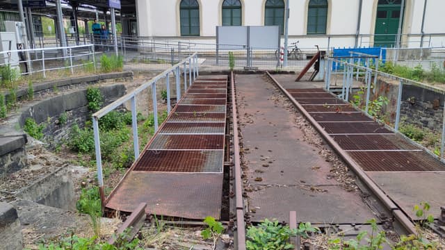 Schwenkscheibe am Kopfgleis 54 (Bhf. Zittau)