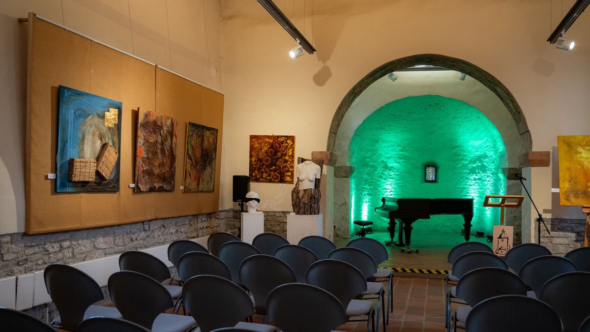 Tagesansicht Alte Kirche Bad Suderode