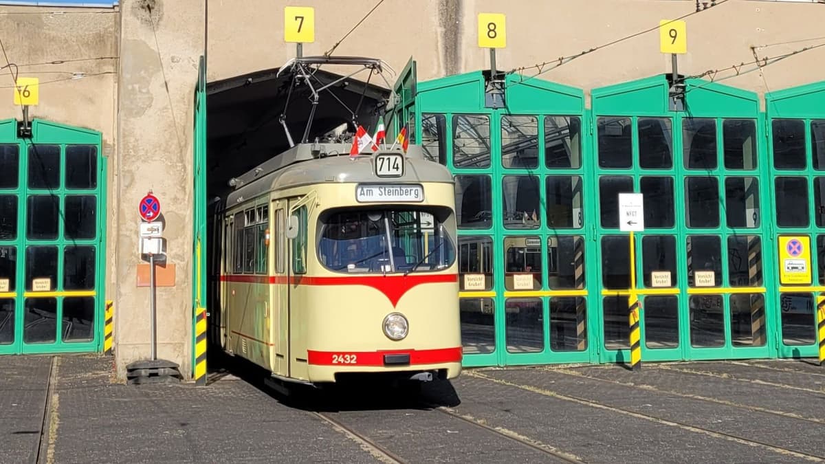 Historische Straßenbahn (Symbolbild)