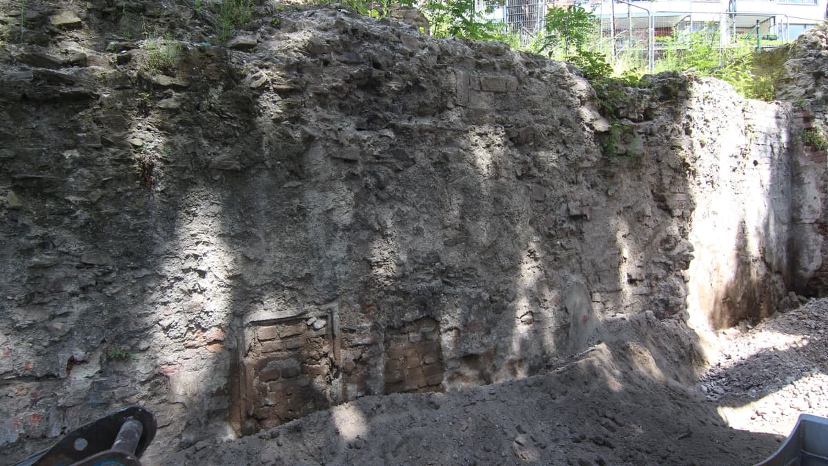 Am Mühlenbach, Stadtmauer