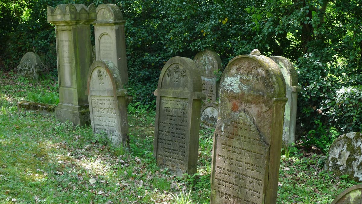 juedischer Friedhof 168