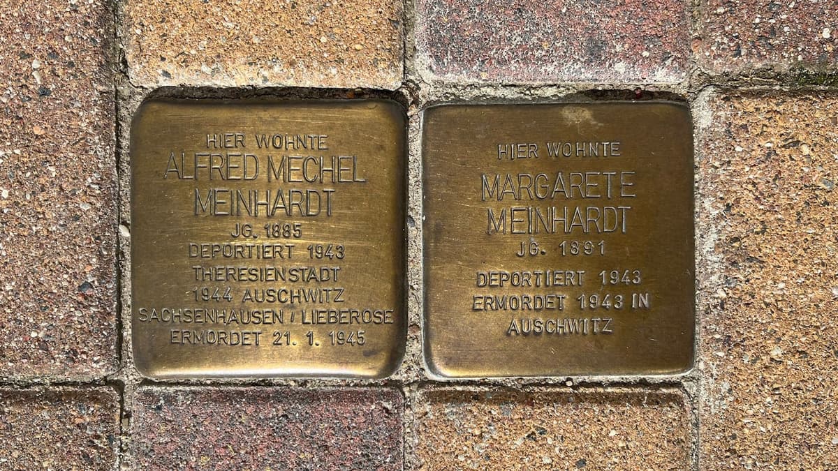 Stolpersteine für Alfred und Margarete Meinhardt in der Bahnhofstraße
