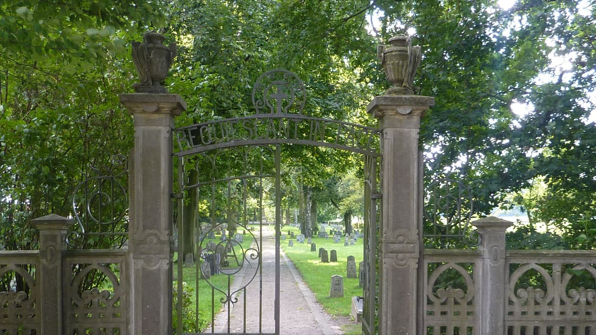 Ehrenfriedhof Haus Spital