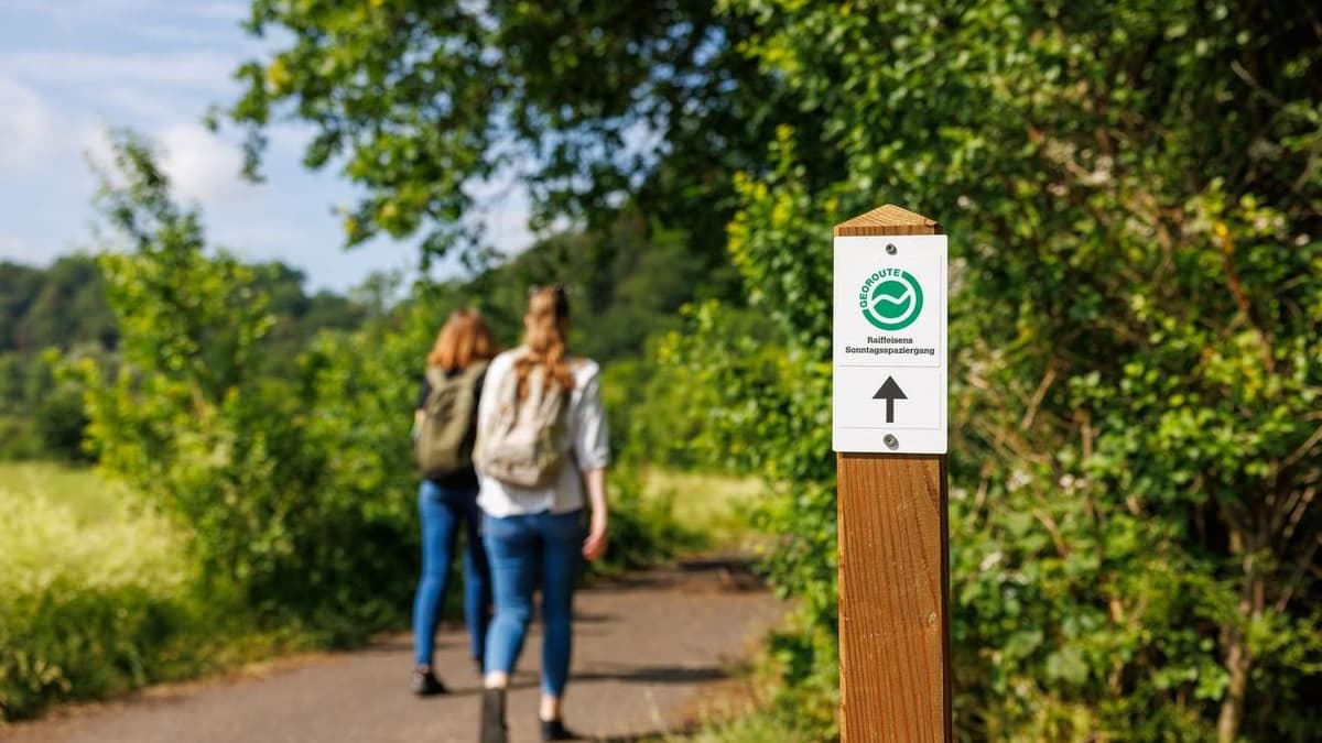 WällerTour Raiffeisens Sonntagsspaziergang