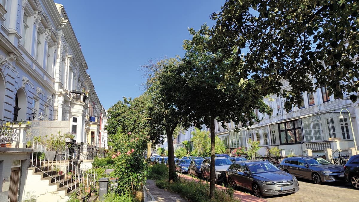 Blick in die Uhlandstraße