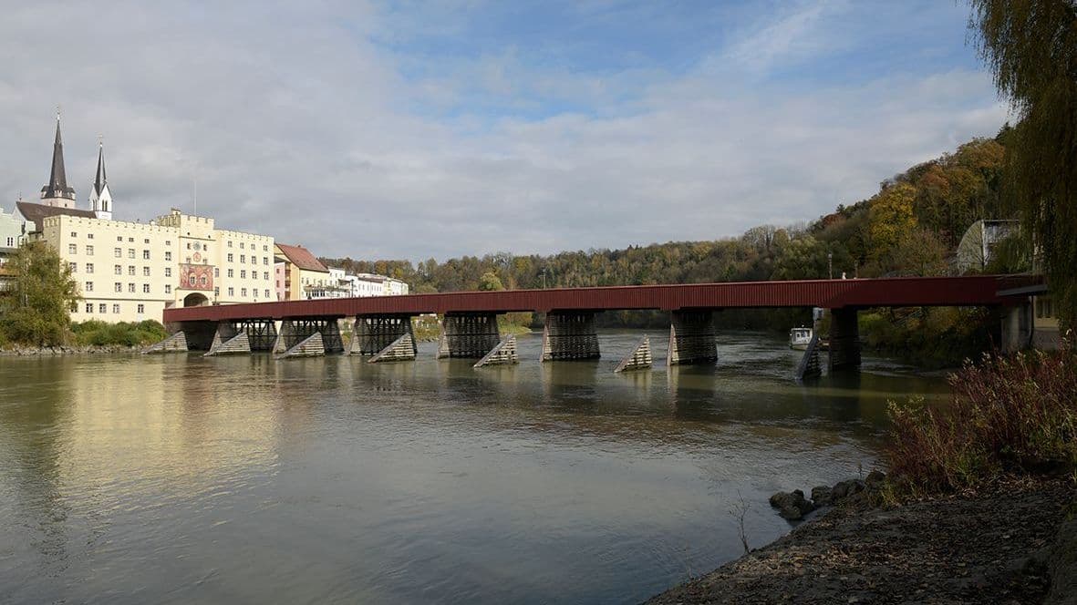 Rote Brücke