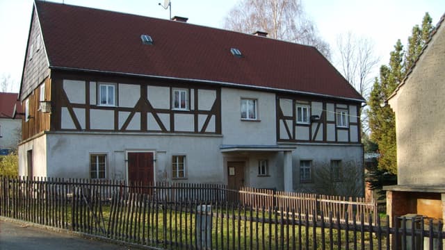 Ehem. Konsum Mittelherwigsdorf