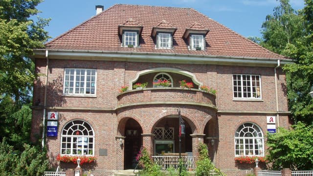 Linden-Apotheke