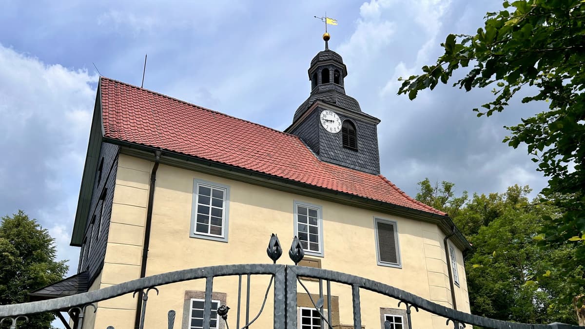 Kirche Holzhausen