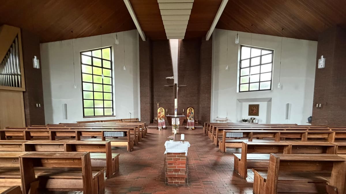 Kirche Heilig Kreuz, Innenraum