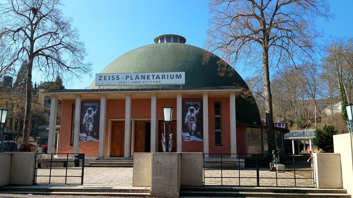ZEISS-Planetarium im Griesbachschen Garten