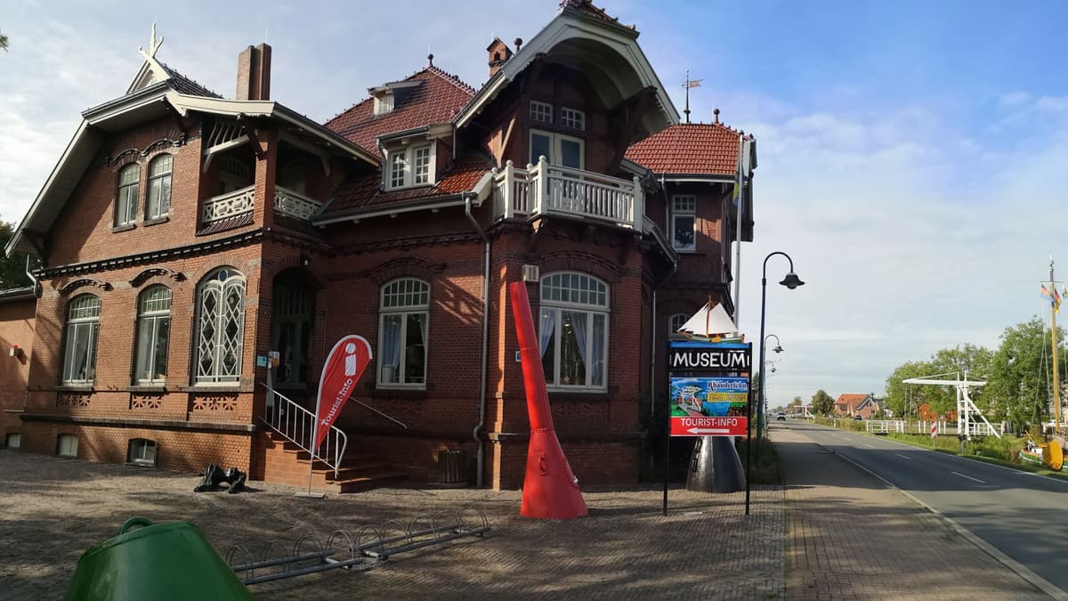 Villa Graepel/Fehn- und Schiffahrtsmuseum Westrhauderfehn