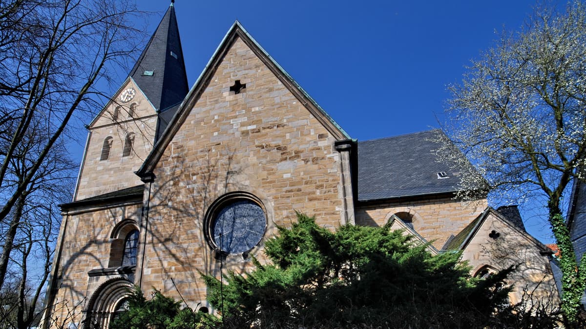 Ev. Kirche St. Remigius - auch als „Emscherdom“ bezeichnet